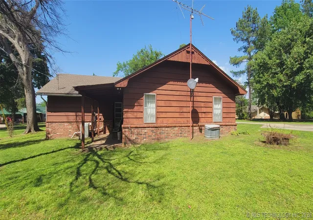 3rd image of 414250 E 1074 Rd, Checotah, OK 74426 | MLS# 2616022