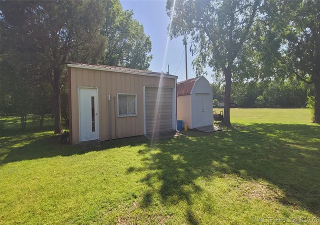 4th image of 414250 E 1074 Rd, Checotah, OK 74426 | MLS# 2616022