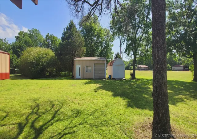 5th image of 414250 E 1074 Rd, Checotah, OK 74426 | MLS# 2616022