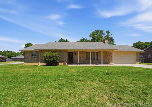 Homes for sale in Dewey, OK | 401 Moore Ln, Dewey, OK 74029 | MLS# 2617853
