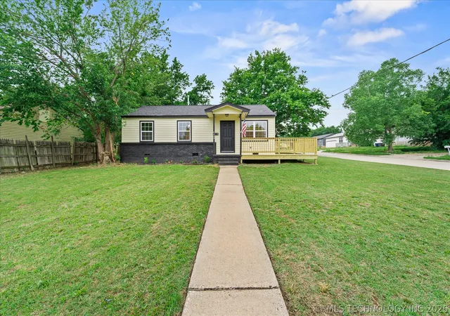 Homes for sale in Tulsa, OK | 4698 Cheyenne Ave, Tulsa, OK 74126 | MLS# 2617780