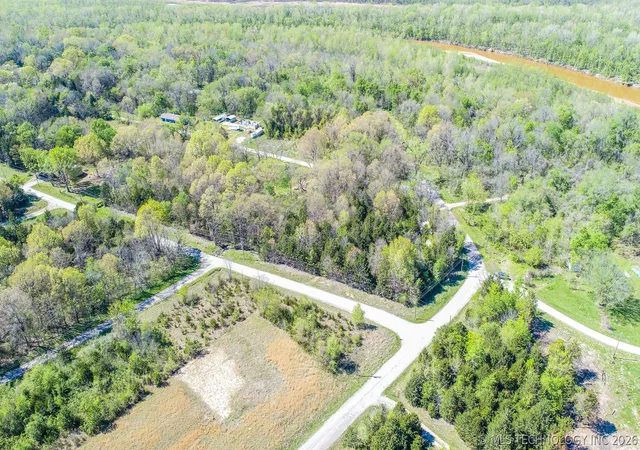 1st image of 107 E Lakeshore Dr, Mc Alester, OK 74501 | MLS# 2610443