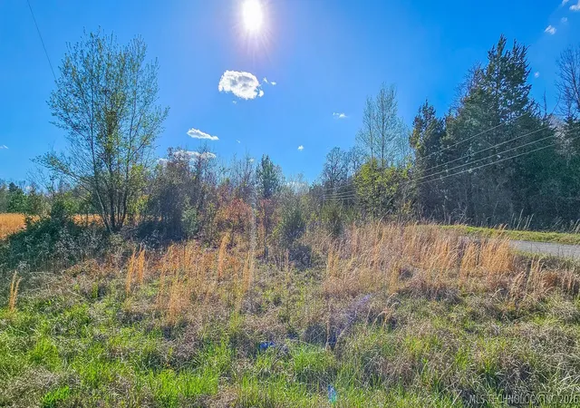 4th image of 107 E Lakeshore Dr, Mc Alester, OK 74501 | MLS# 2610443
