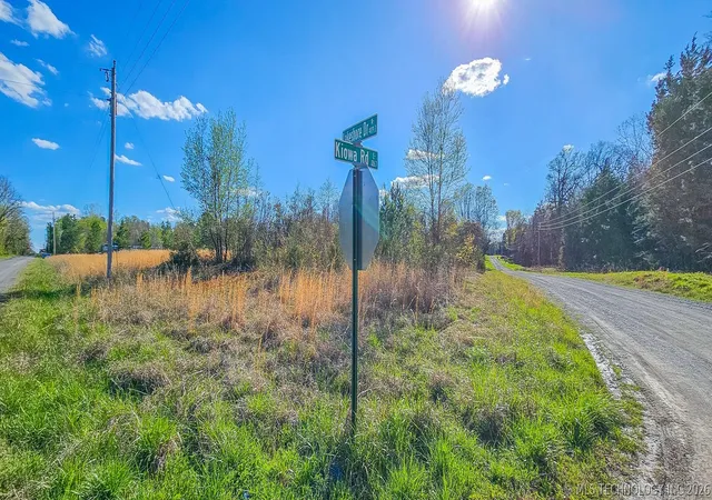 5th image of 107 E Lakeshore Dr, Mc Alester, OK 74501 | MLS# 2610443