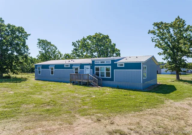 3rd image of 12453 E 484 Rd, Colcord, OK 74338 | MLS# 2617566