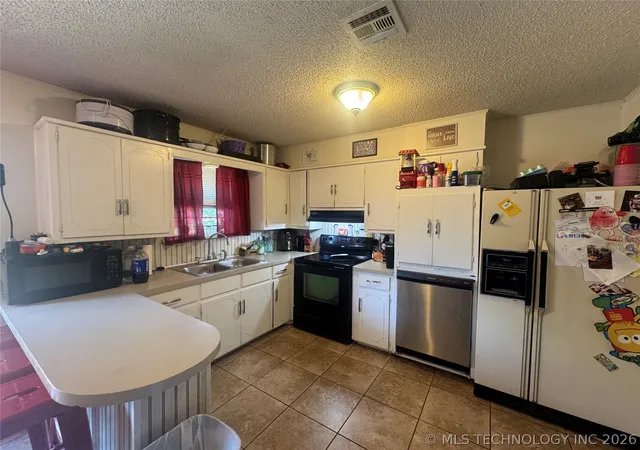 3rd image of 16 Wisteria, Lone Grove, OK 73443 | MLS# 2617885