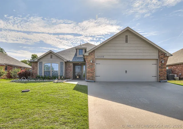 Homes for sale in Collinsville, OK | 12175 N 107th Eastplace, Collinsville, OK 74021 | MLS# 2617954