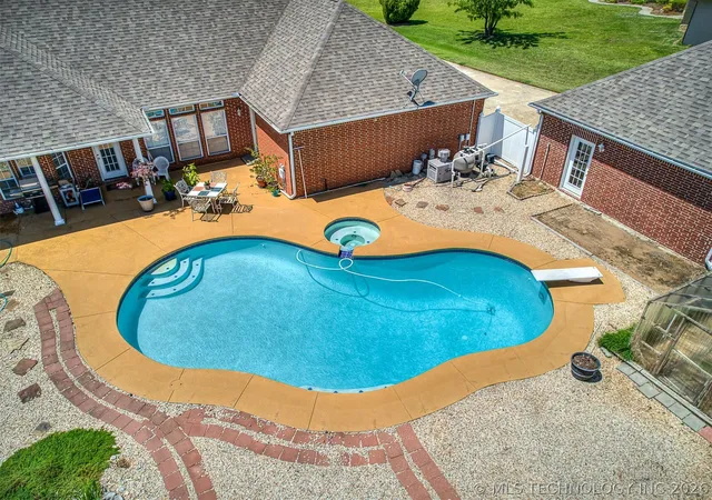 96th image of 11 Longacre Dr, Ramona, OK 74061 | MLS# 2617667