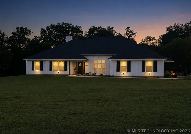 Photo 2 of Single family home for sale at 17957 Bridgeview Rd, Madill, OK 73446 | MLS# 2617294 | Listing updated on 2026-08-24