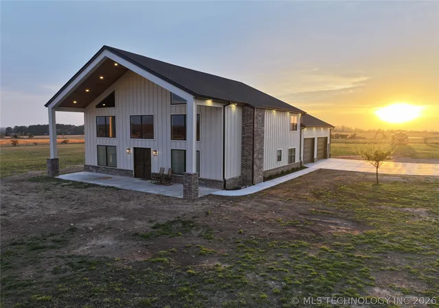1st image of 13917 State Hwy 82, Tahlequah, OK 74464 | MLS# 2618022