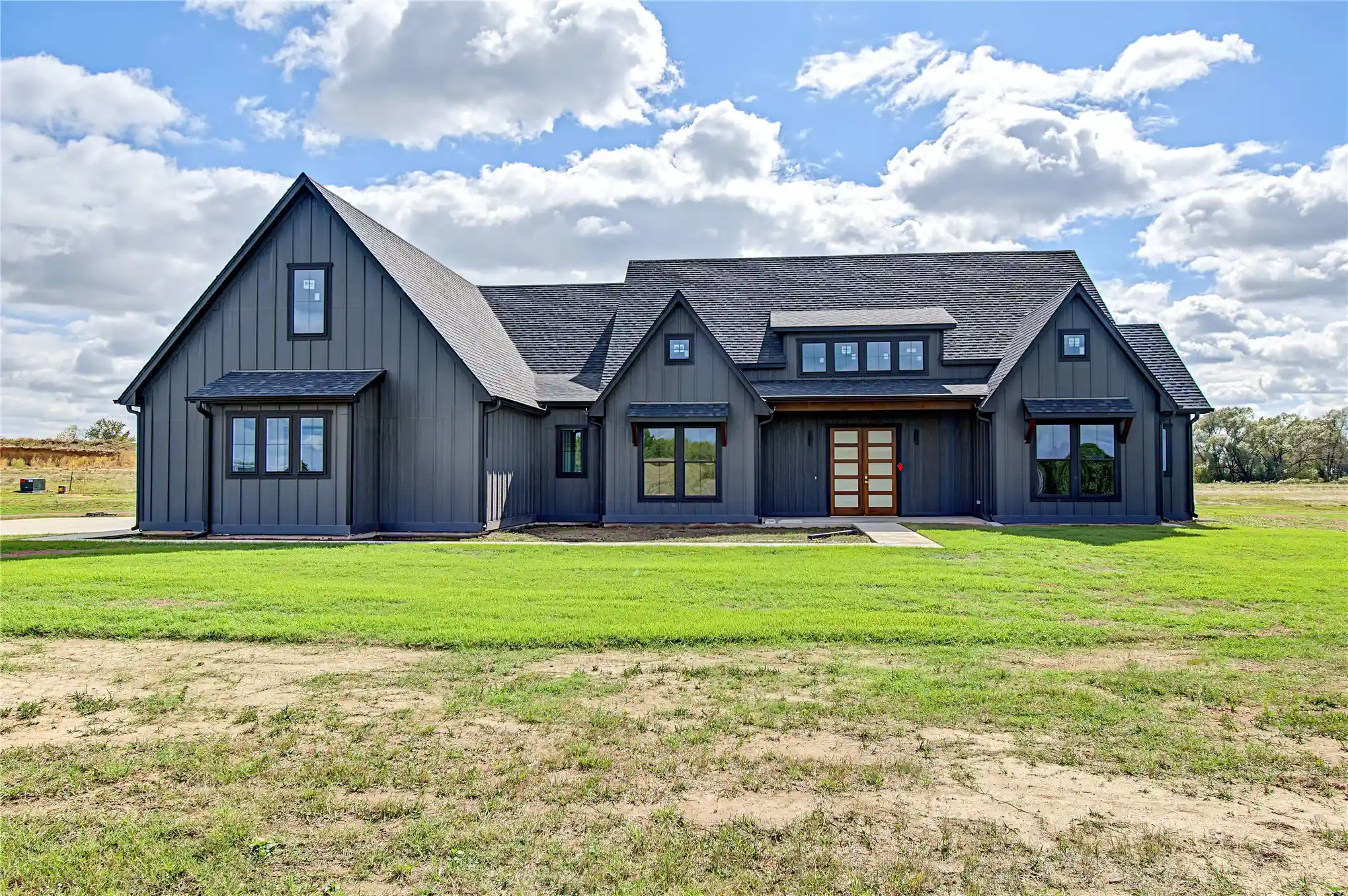 Photo 1 of Single family home for sale at 1413 Gunner Ln, Fort Gibson, OK 74434 | MLS# 2617979 | Listing updated on 2026-10-16