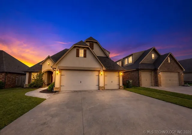 1st image of 7408 E 83rd St, Owasso, OK 74055 | MLS# 2617837