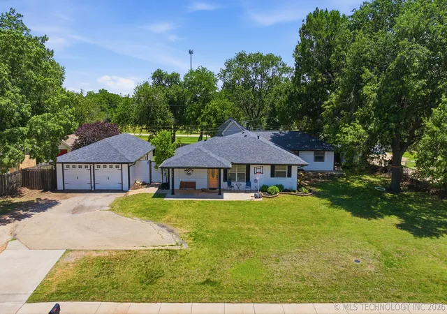 2nd image of 205 N Jardot Rd, Stillwater, OK 74075 | MLS# 2617892