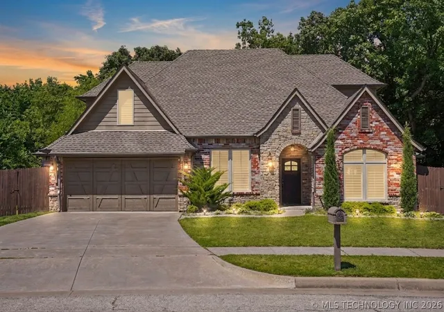 1st image of 3426 W Edgewater Pl, Broken Arrow, OK 74012 | MLS# 2618015