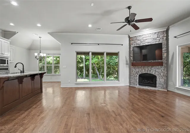 4th image of 3426 W Edgewater Pl, Broken Arrow, OK 74012 | MLS# 2618015