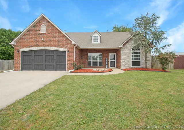 Homes for sale in Claremore, OK | 2602 Sw Wolf Run Dr, Claremore, OK 74019 | MLS# 2618012
