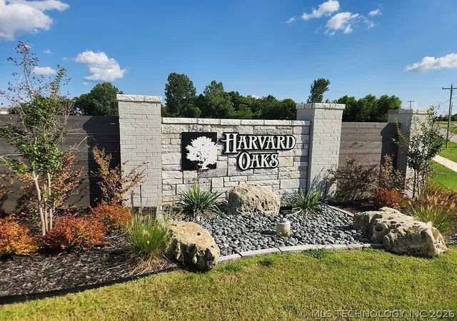 11th image of 2309 E 134th Cir, Bixby, OK 74008 | MLS# 2618078