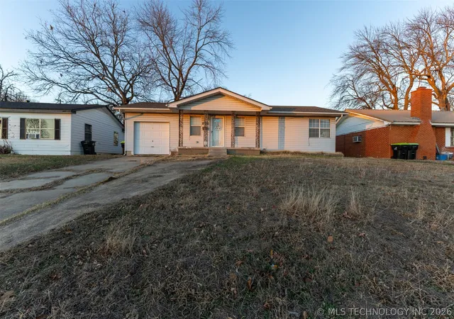 24th image of 820 Charles Dr, Ada, OK 74820 | MLS# 2618102