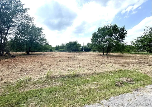 4th image of 58Th East St, Wagoner, OK 74467 | MLS# 2618132