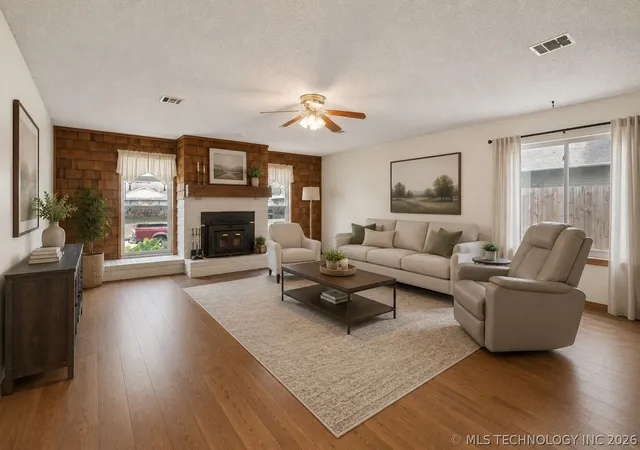 Homes for sale in Okmulgee, OK | 2307 E Fieldstone St, Okmulgee, OK 74447 | MLS# 2616548