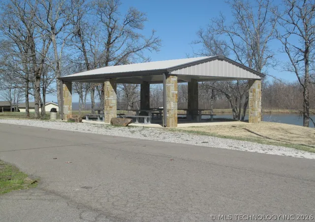 Homes for sale in Cookson, OK | 3 E Snake Creek Rd, Cookson, OK 74427 | MLS# 2618188