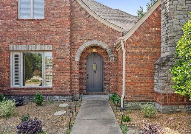 Photo 4 of Sale Pending at 2508 Kingston Dr, Bartlesville, OK 74006 | MLS# 2617935 | Listing updated on 2026-10-05