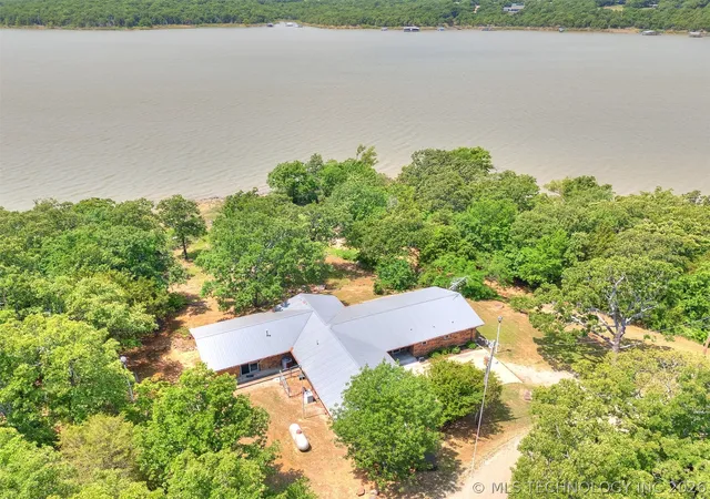 Homes for sale in Eufaula, OK | 1082 Gaines Creek Loop, Eufaula, OK 74432 | MLS# 2618206