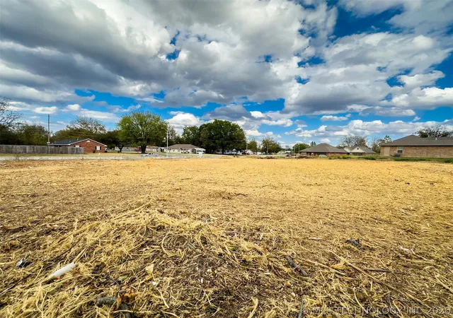 Homes for sale in Mc Alester, OK | Electric, Mc Alester, OK 74501 | MLS# 2618219