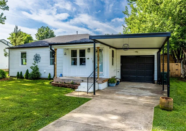 2nd image of 213 E Falletti Ave, Claremore, OK 74017 | MLS# 2618194