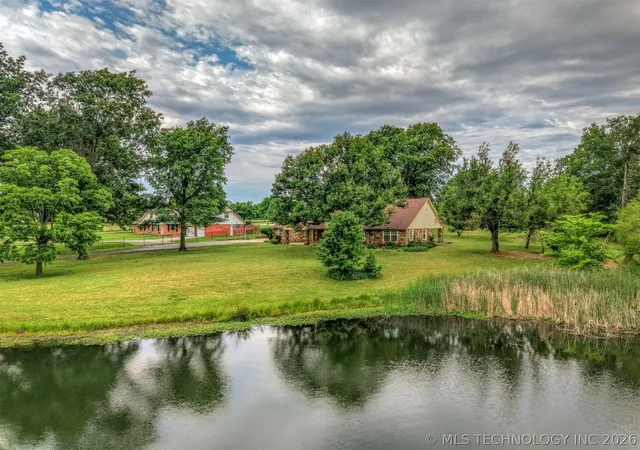 Photo 4 of Single family home for sale at 610 N 177th East Ave, Catoosa, OK 74015 | MLS# 2618187 | Listing updated on 2026-08-27