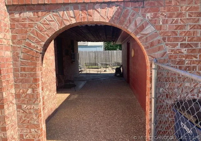 Photo 2 of Single family home for sale at 910 W Pogue St, Cleveland, OK 74020 | MLS# 2618142 | Listing updated on 2026-08-24