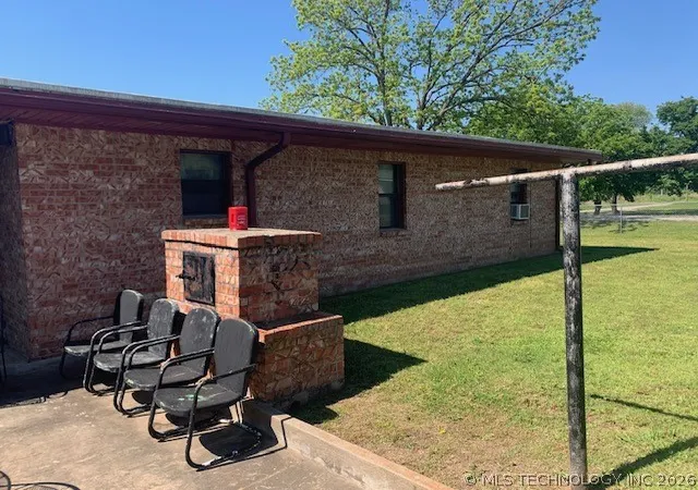 Photo 3 of Single family home for sale at 910 W Pogue St, Cleveland, OK 74020 | MLS# 2618142 | Listing updated on 2026-08-24