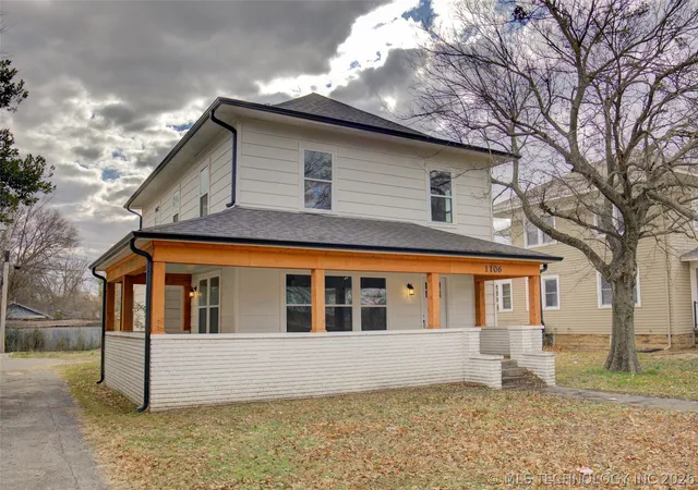 Photo 1 of Single family home for sale at 1106 E 6th Street, Okmulgee, OK 74447 | MLS# 2618347 | Listing updated on 2026-08-20