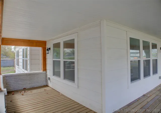 Photo 3 of Single family home for sale at 1106 E 6th Street, Okmulgee, OK 74447 | MLS# 2618347 | Listing updated on 2026-08-20