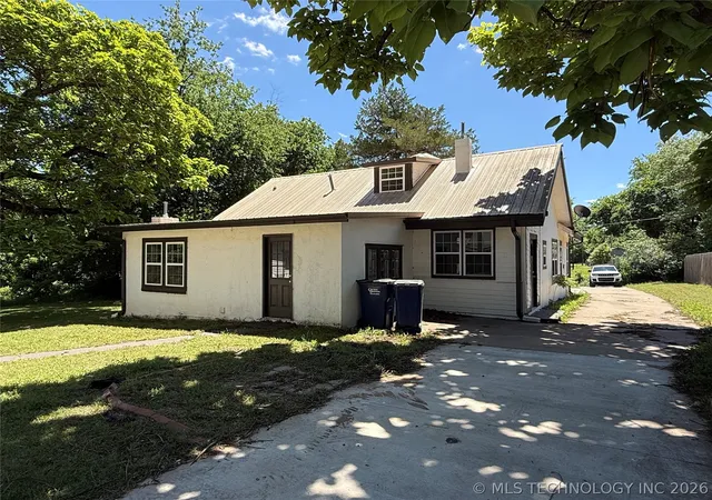 3rd image of 803 W Wichita Ave, Cleveland, OK 74020 | MLS# 2618363