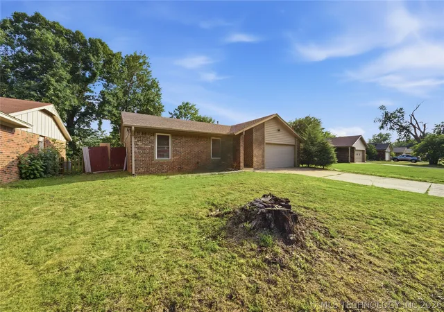 Homes for sale in Jenks, OK | 518 E E St, Jenks, OK 74037 | MLS# 2618230
