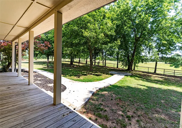 Photo 3 of Sale Pending at 30668 W Highway 16, Bristow, OK 74010 | MLS# 2618138 | Listing updated on 2026-09-24