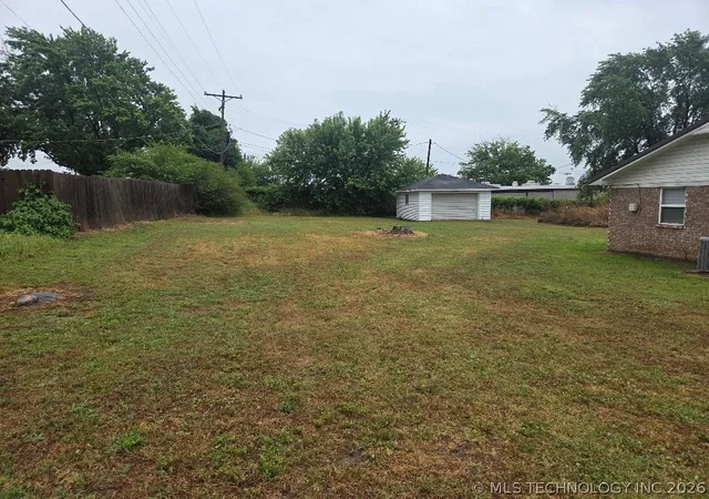 4th image of 605 S 4Th, Eufaula, OK 74432 | MLS# 2618344