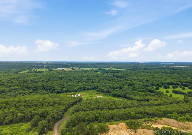 5th image of 40413 S County Road 4480, Stigler, OK 74462 | MLS# 2618427