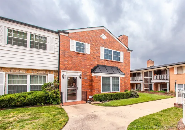 Photo 2 of Condo for sale at 5510 E 46th Street #3, Tulsa, OK 74135 | MLS# 2618328 | Listing updated on 2026-08-25