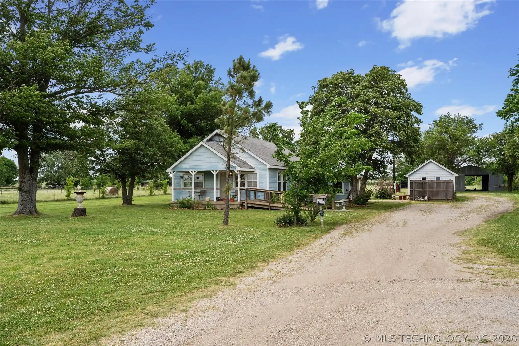 Photo 1 of Single family home for sale at 402400 Highway 60, Bartlesville, OK 74006 | MLS# 2618398 | Listing updated on 2026-10-13