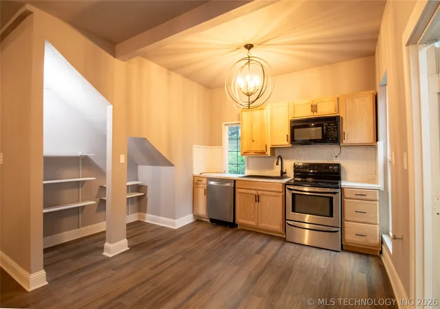 Photo 2 of Single family home for sale at 1203 Cherry St, Muskogee, OK 74403 | MLS# 2618429 | Listing updated on 2026-07-13