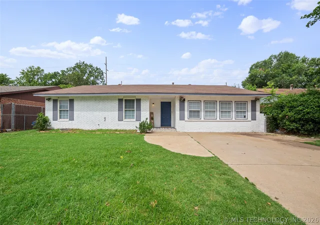 Photo 1 of Single family home for sale at 1816 S Nogales Ave, Tulsa, OK 74107 | MLS# 2618415 | Listing updated on 2026-05-20