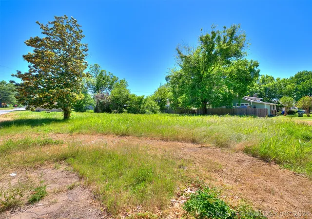 Photo 3 of Land for sale at 2901 W Broadway St, Muskogee, OK 74401 | MLS# 2617453 | Listing updated on 2026-05-20