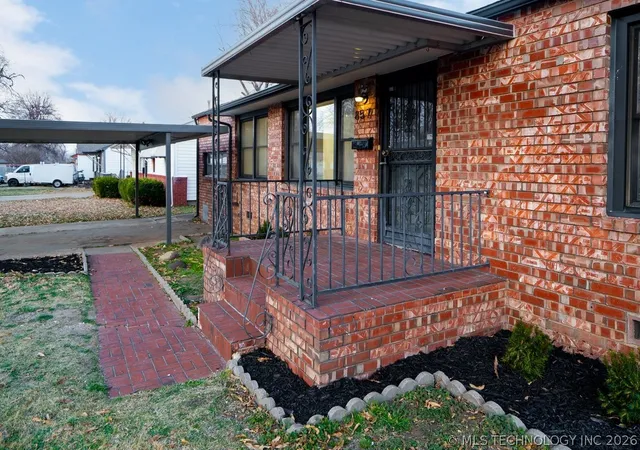 3rd image of 857 N Darlington Ave, Tulsa, OK 74115 | MLS# 2615798