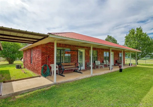 Homes for sale in Coalgate, OK | 37584 County Road 1760, Coalgate, OK 74538 | MLS# 2618494