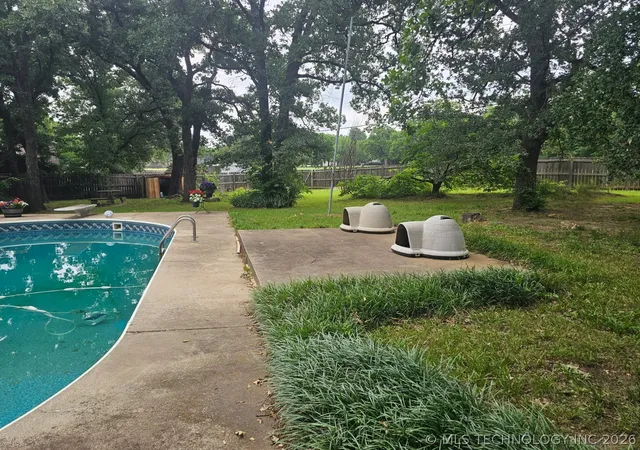 3rd image of 1232 S Rockford Rd, Ardmore, OK 73401 | MLS# 2618498