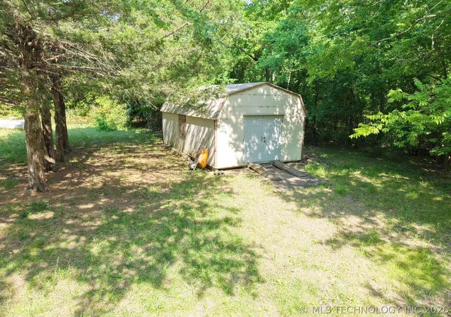Homes for sale in Dustin, OK | 9420 E 120Th Rd, Dustin, OK 74839 | MLS# 2618288