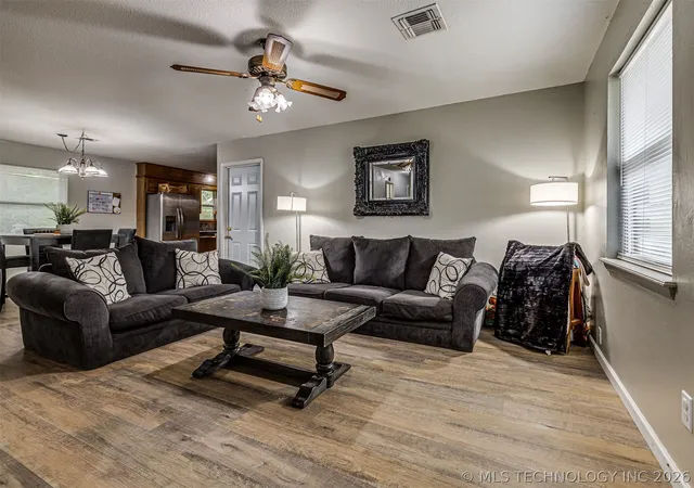 Photo 3 of Single family home for sale at 15505 S 291st Eastavenue, Coweta, OK 74429 | MLS# 2618541 | Listing updated on 2026-08-20