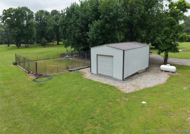 Homes for sale in Talihina, OK | 3647 Se Hwy 63, Talihina, OK 74571 | MLS# 2618545